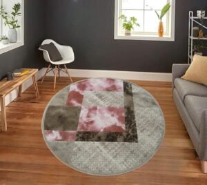 سجادة دائرية مصنعة من خامات عالية الجودة . مقاس 150×150 سم . وزن السجادة 3 كيلو . التصوير على الطبيعة .