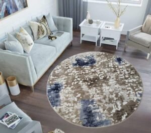 سجادة دائرية من النساجون الشرقيون مقاس 150×150 سم . التصوير على الطبيعة .