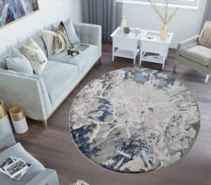 سجادة دائرية من النساجون الشرقيون مقاس 150×150 سم . التصوير على الطبيعة .