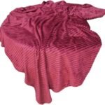 دفاية سرير، بطانية حرارية للسرير حفر ليزر . مقاس 200×220 سم التصوير على الطبيعة . متعدد الالوان