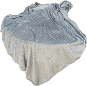 دفاية سرير، بطانية حرارية للسرير حفر ليزر . مقاس 200×220 سم التصوير على الطبيعة . متعدد الالوان