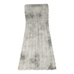 بديل السجاد البابلز فروة الأرنب عرض مقاس 80×600 سم . تصوير المنتج على الطبيعة .