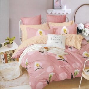 طقم كبرتاية سرير كبير متعدد الالوان يتم استعمالة على الوجهين كل وجة شكل مختلف متوفر 4 قطع