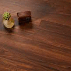 فنيل أرضيات لون بني غامق، عرض 2 متر، مصنوع من مواد عالية الجودة، مقاوم للمياه ومتين، سهل التنظيف، تصميم أنيق مناسب للمنازل والمكاتب والاستخدام التجاري.200*200سم